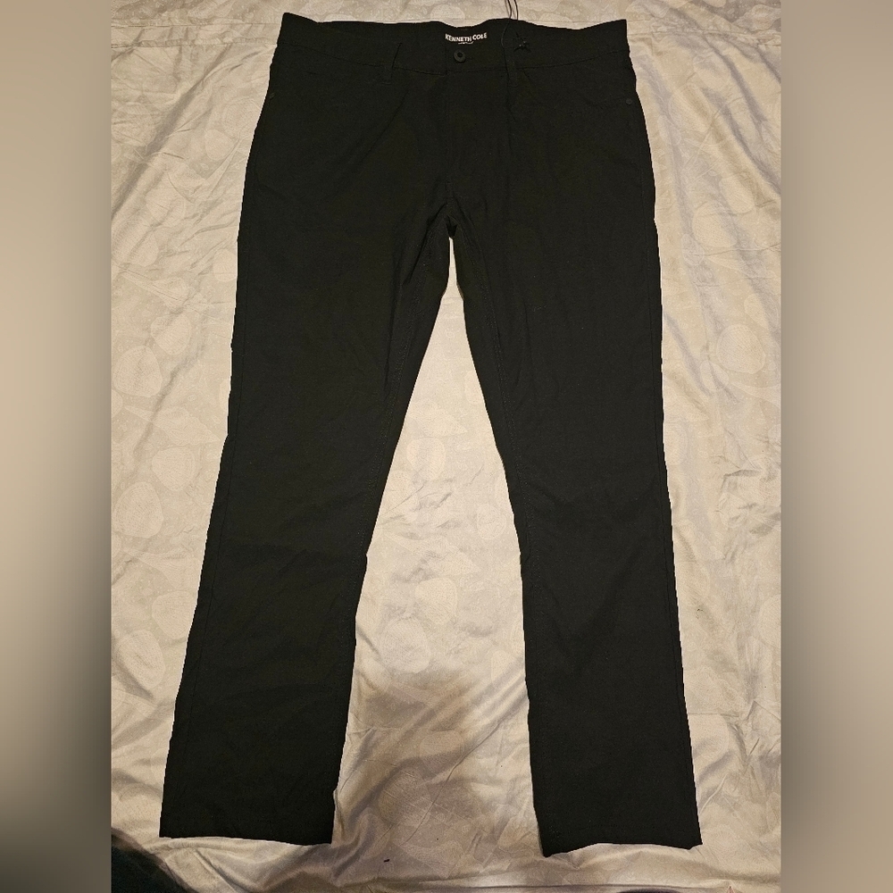 Kenneth Cole 36 x 30 Men’s Pants.